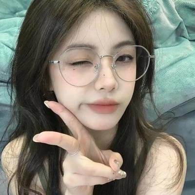 校草是女生
